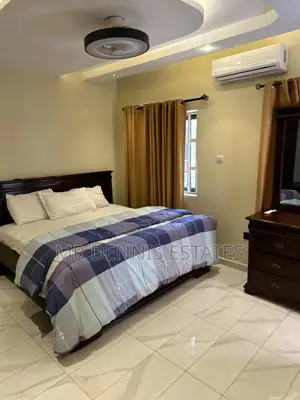 Furnished 2bdrm Townhouse / Terrace in Westhills Mall for rent
