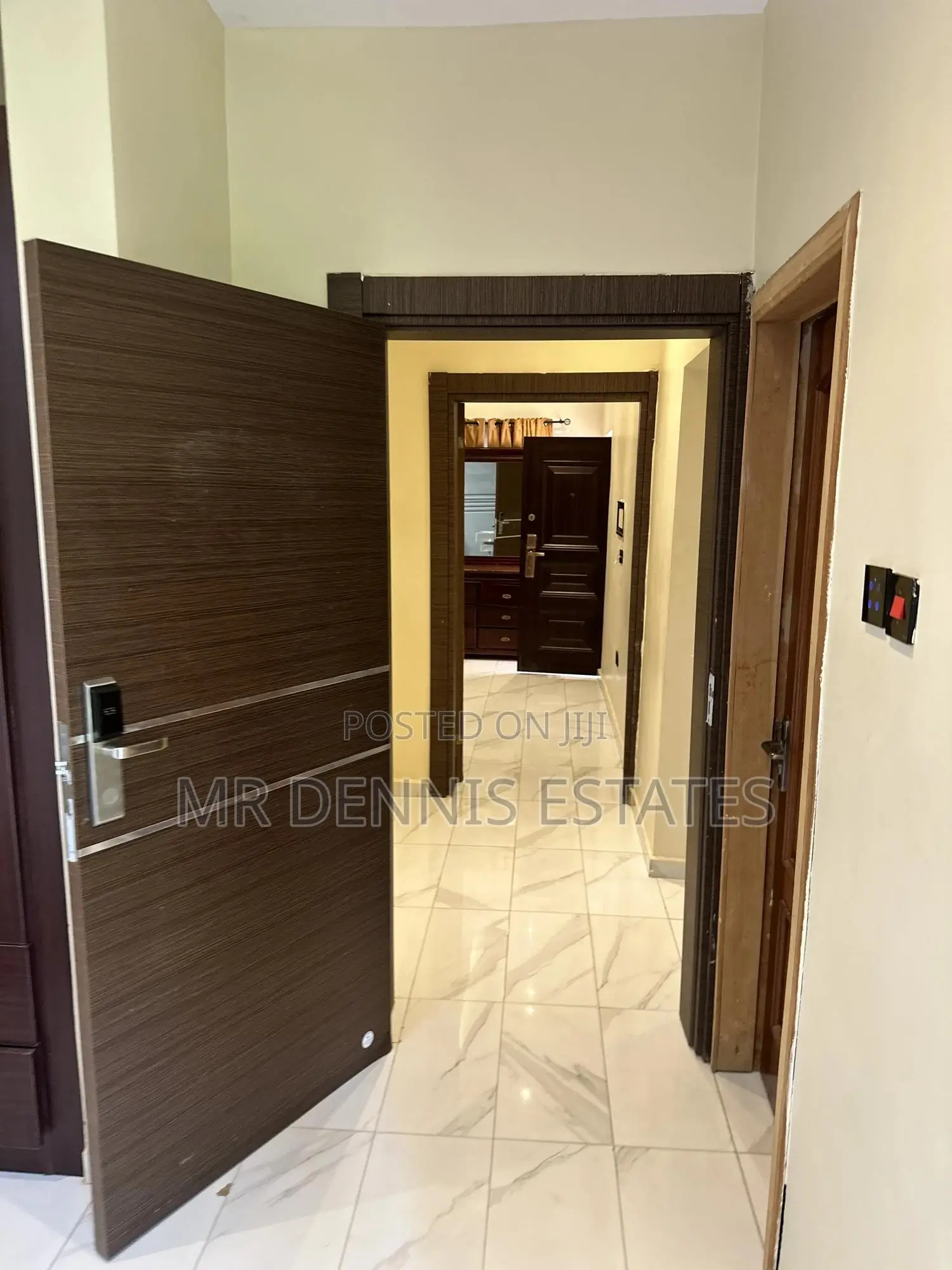 Furnished 2bdrm Townhouse / Terrace in Westhills Mall for rent