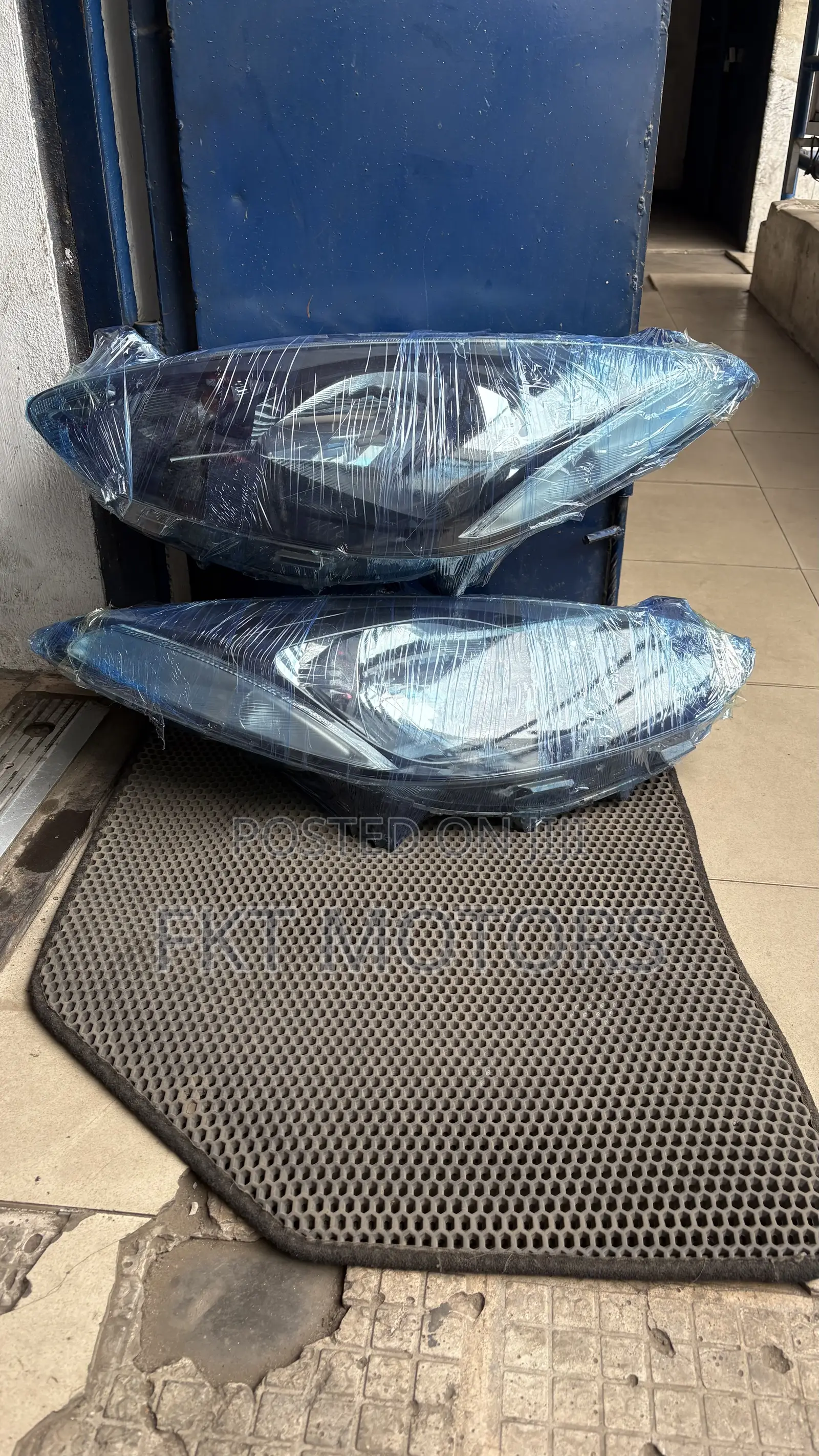 Mazda2 Demio Headlight 2006,2007,2008,2009,2010,2011,2012,