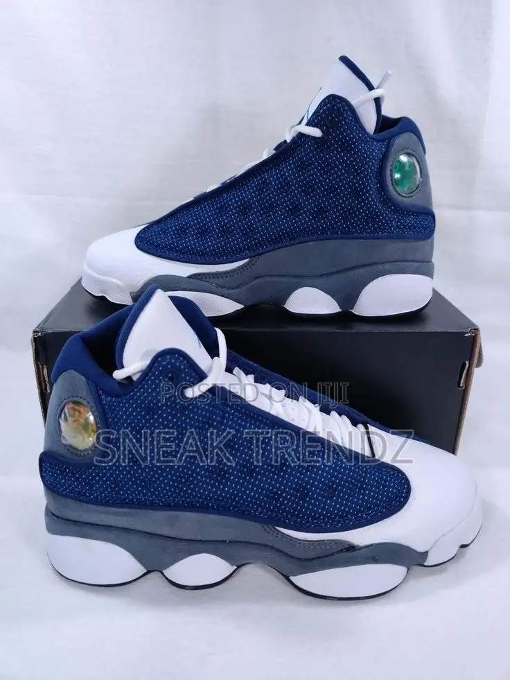 Air Jordan R13 Midnight Blue and White