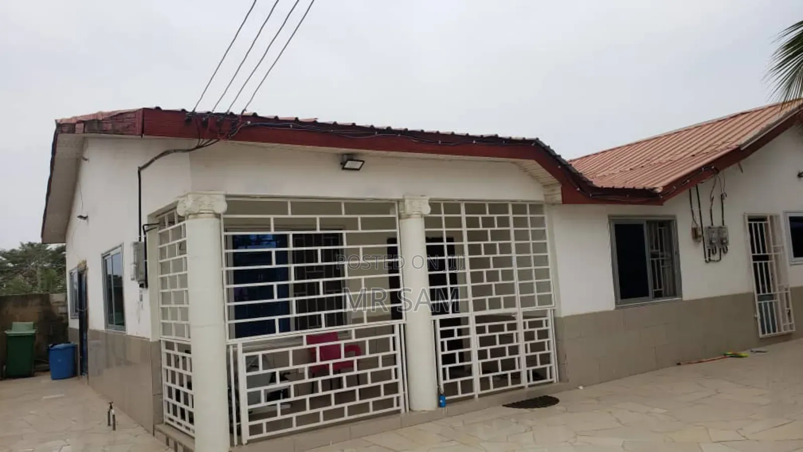 3bdrm House in Kasoa Cp Down for sale