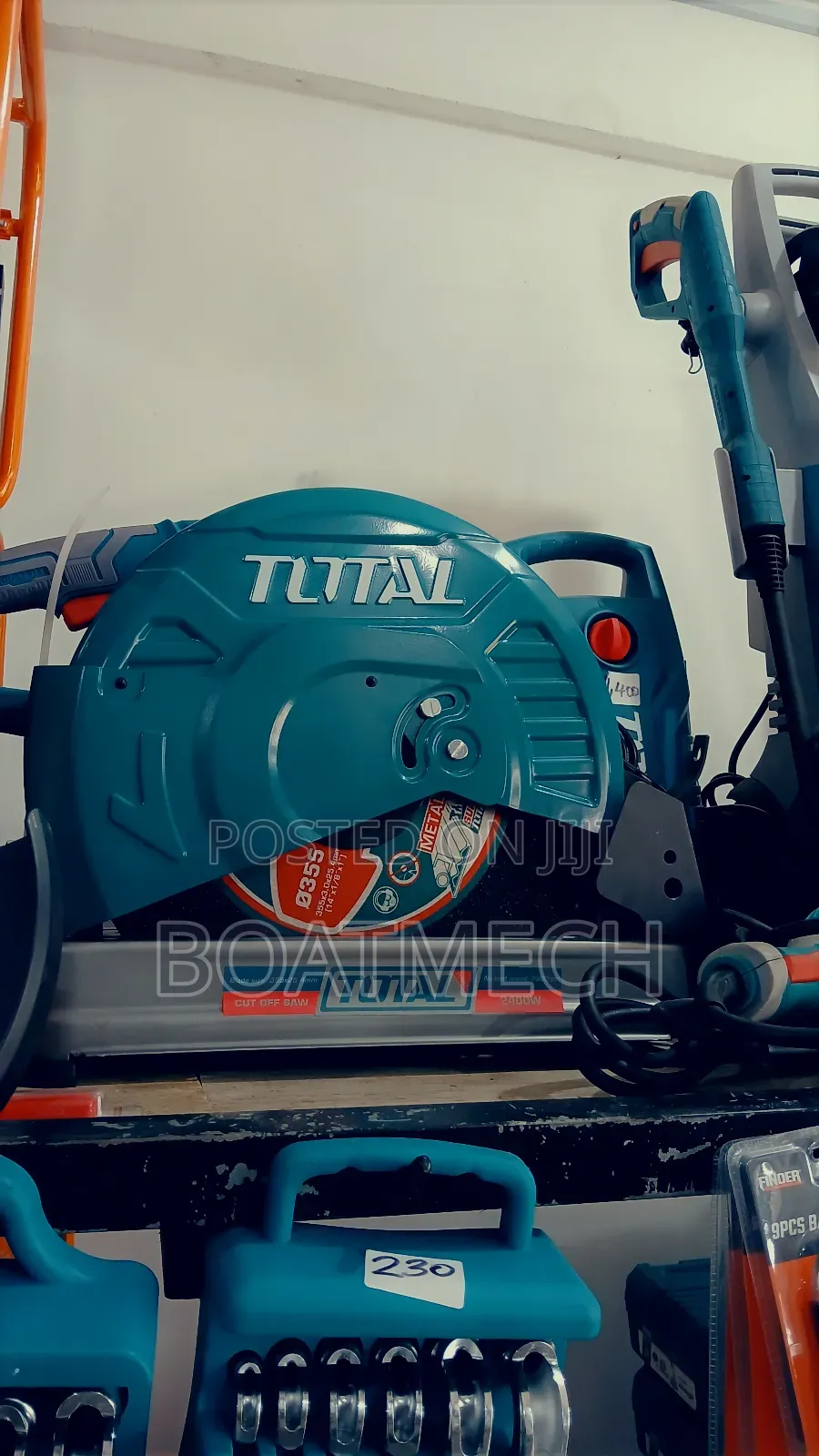 2400w Total Cut Off Saw