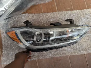 Hyundai Elantra 2017,2018 Headlight Brand New