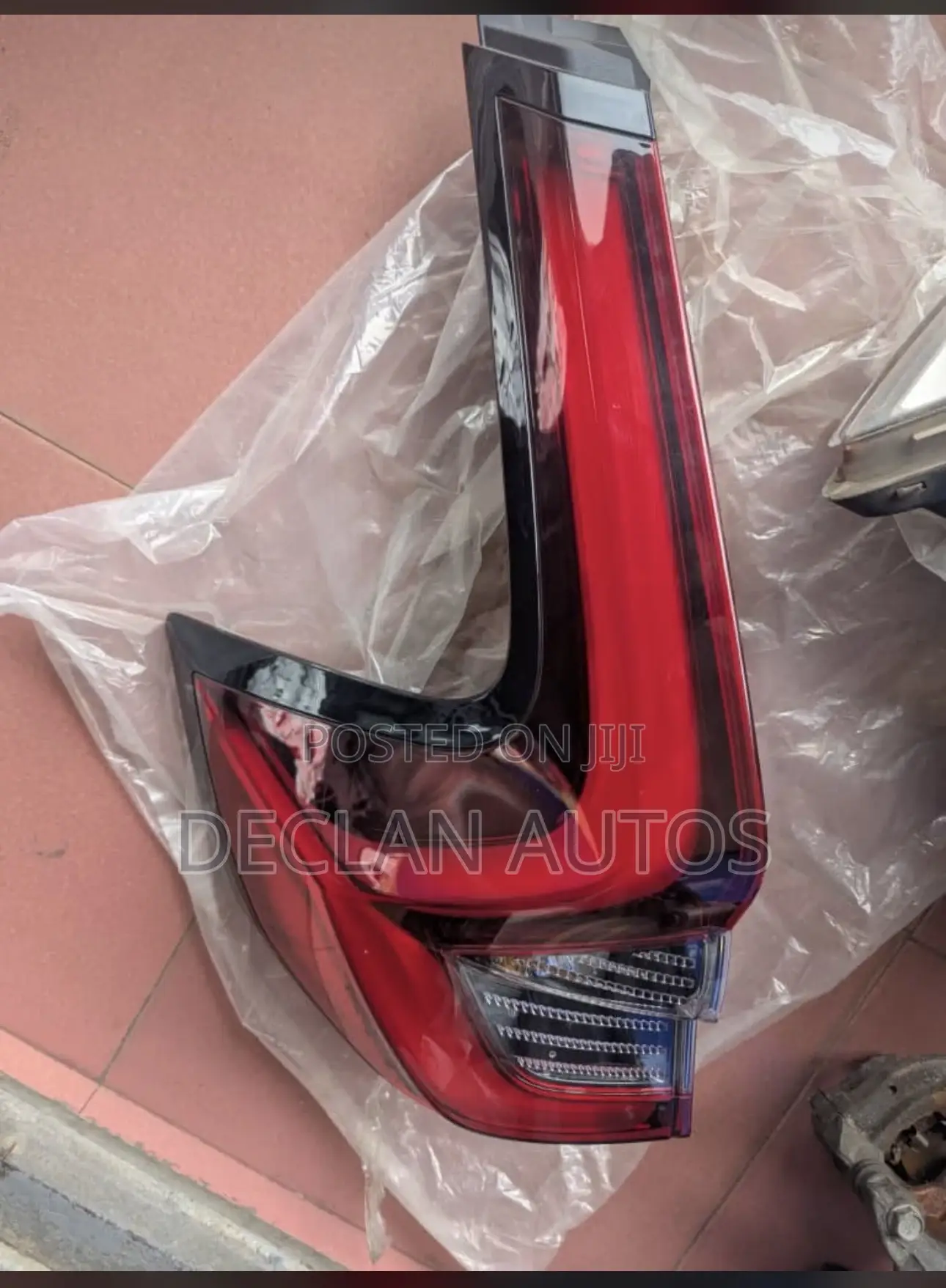 Cr-v 2024 Taillight Available