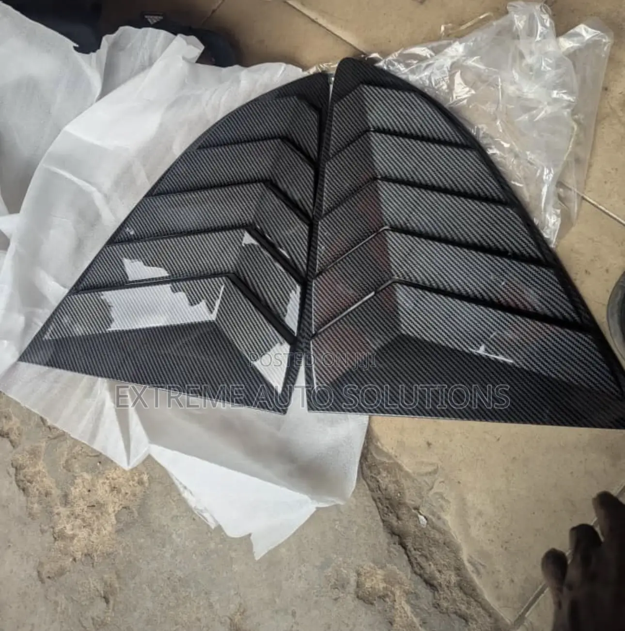 Cr-v 2017-2022 Vent Glass Cover Available