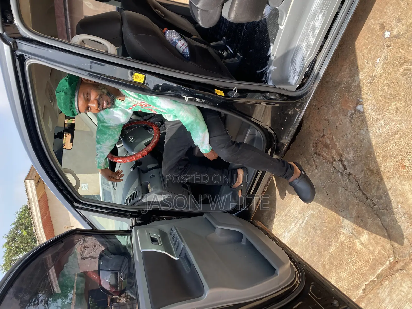 You Want Someone to Drive You to a Place Am Available