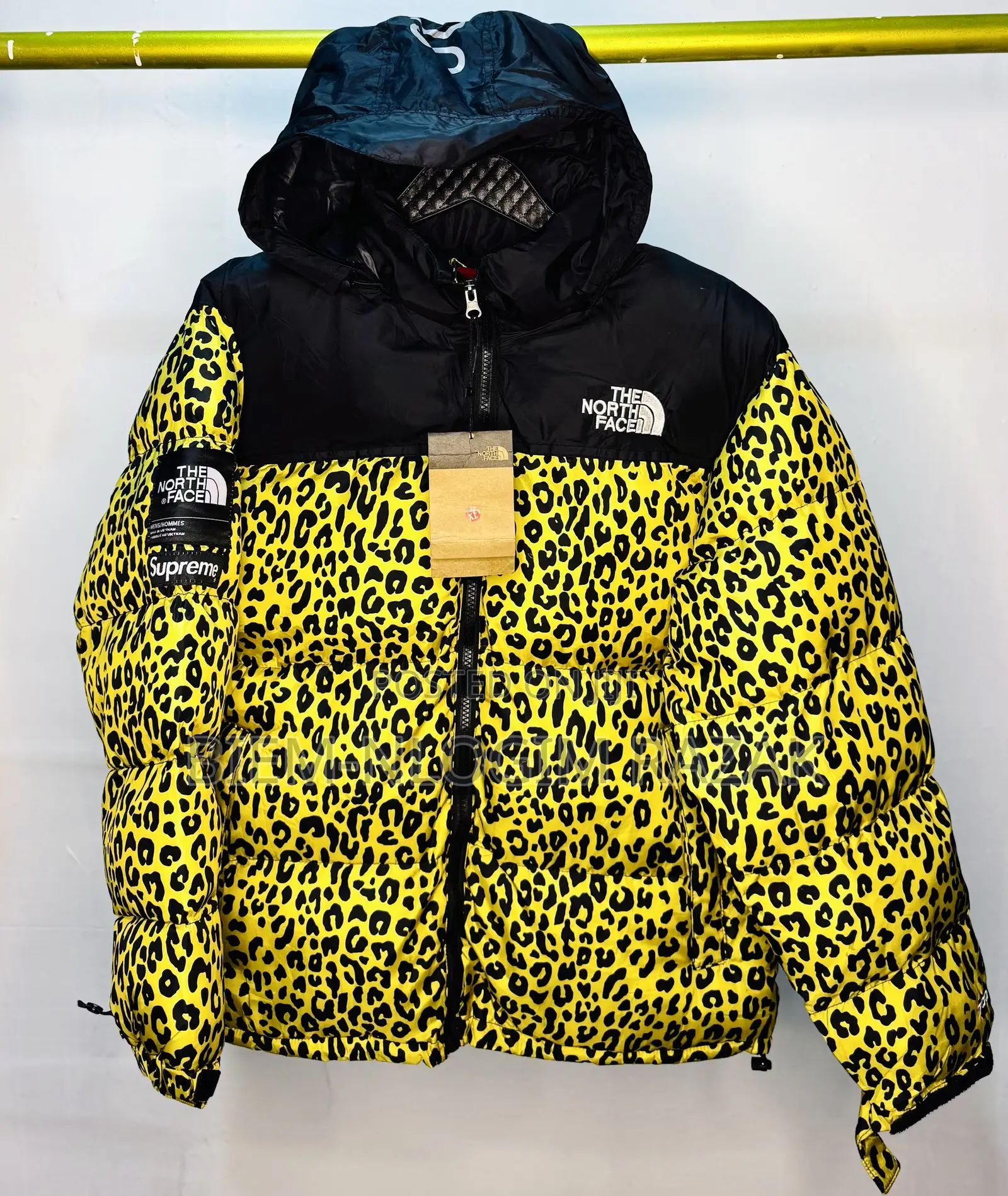 North Face Puffer Jacket Available in Stock