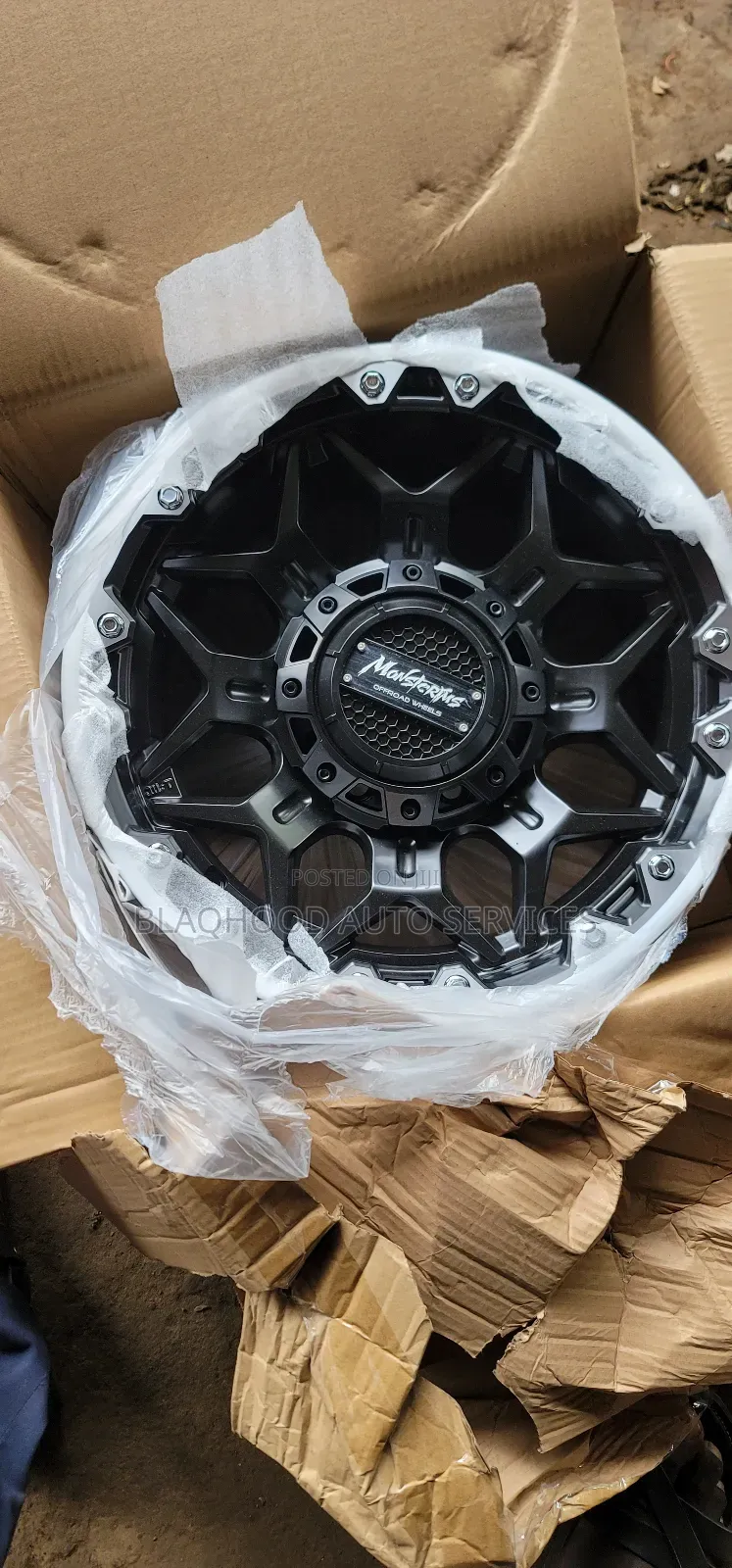 Brand New Tyre Rim (Size 15-18) for All Pickup Trucks Available