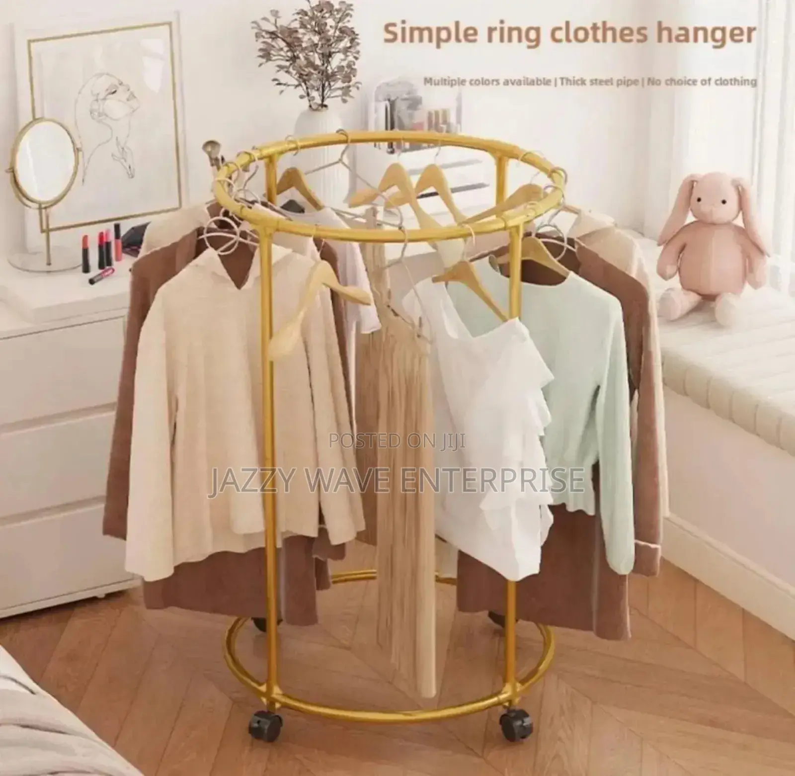 Round Clothes Hanger
