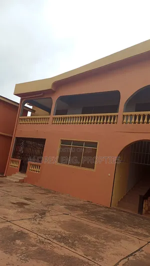 3bdrm Apartment in Barrier Area, Adenta for rent