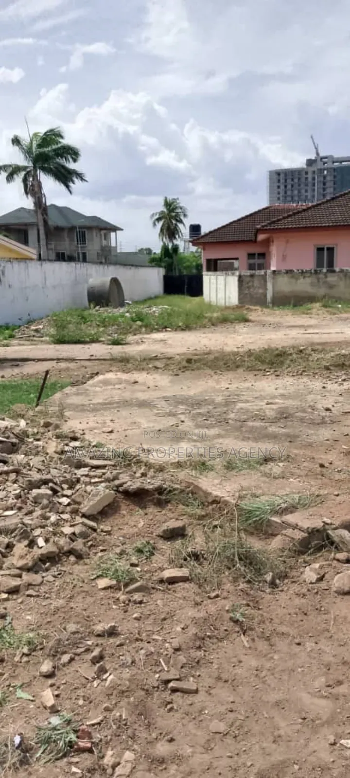 0.38 Acres and a Building for Sale at Dzorwulu