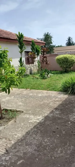0.38 Acres and a Building for Sale at Dzorwulu