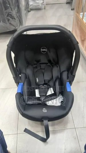 Fantastic Kidilo Car Seat Carrier