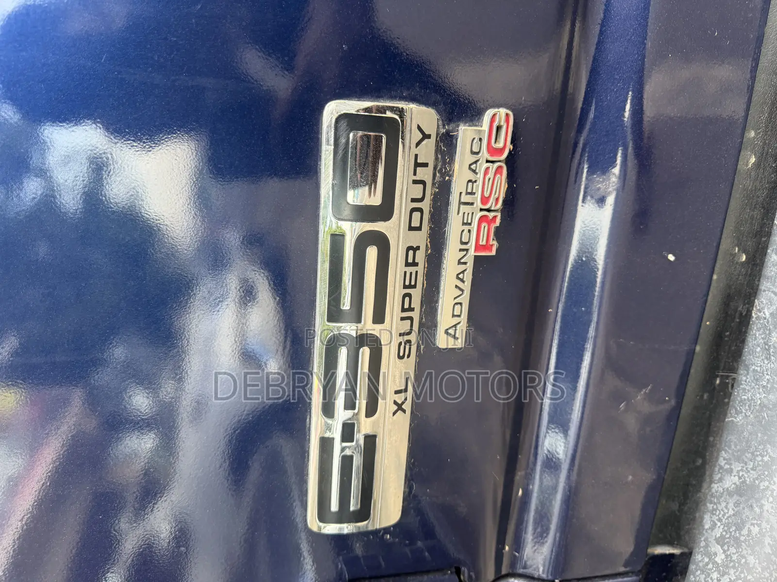 Ford E350 2013 Blue