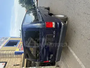 Ford E350 2013 Blue