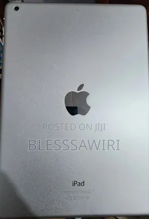Apple iPad Air 16 GB Silver