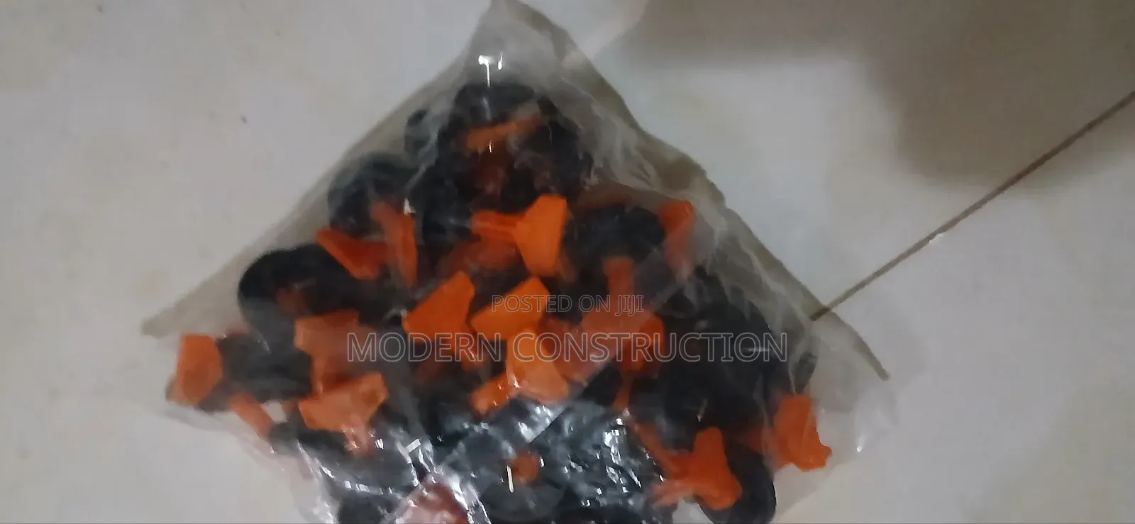 Tiles Self Leveling Spacers