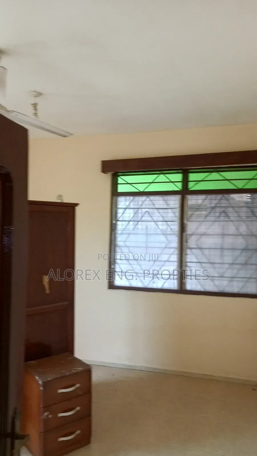 3bdrm Apartment in Barrier Area, Adenta for rent