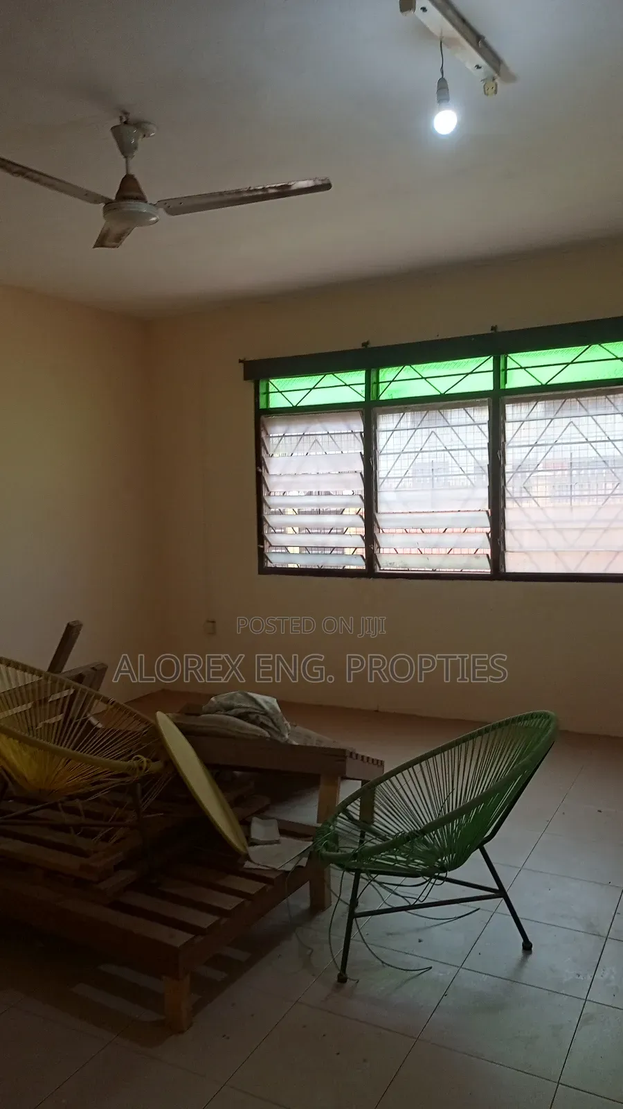 3bdrm Apartment in Barrier Area, Adenta for rent