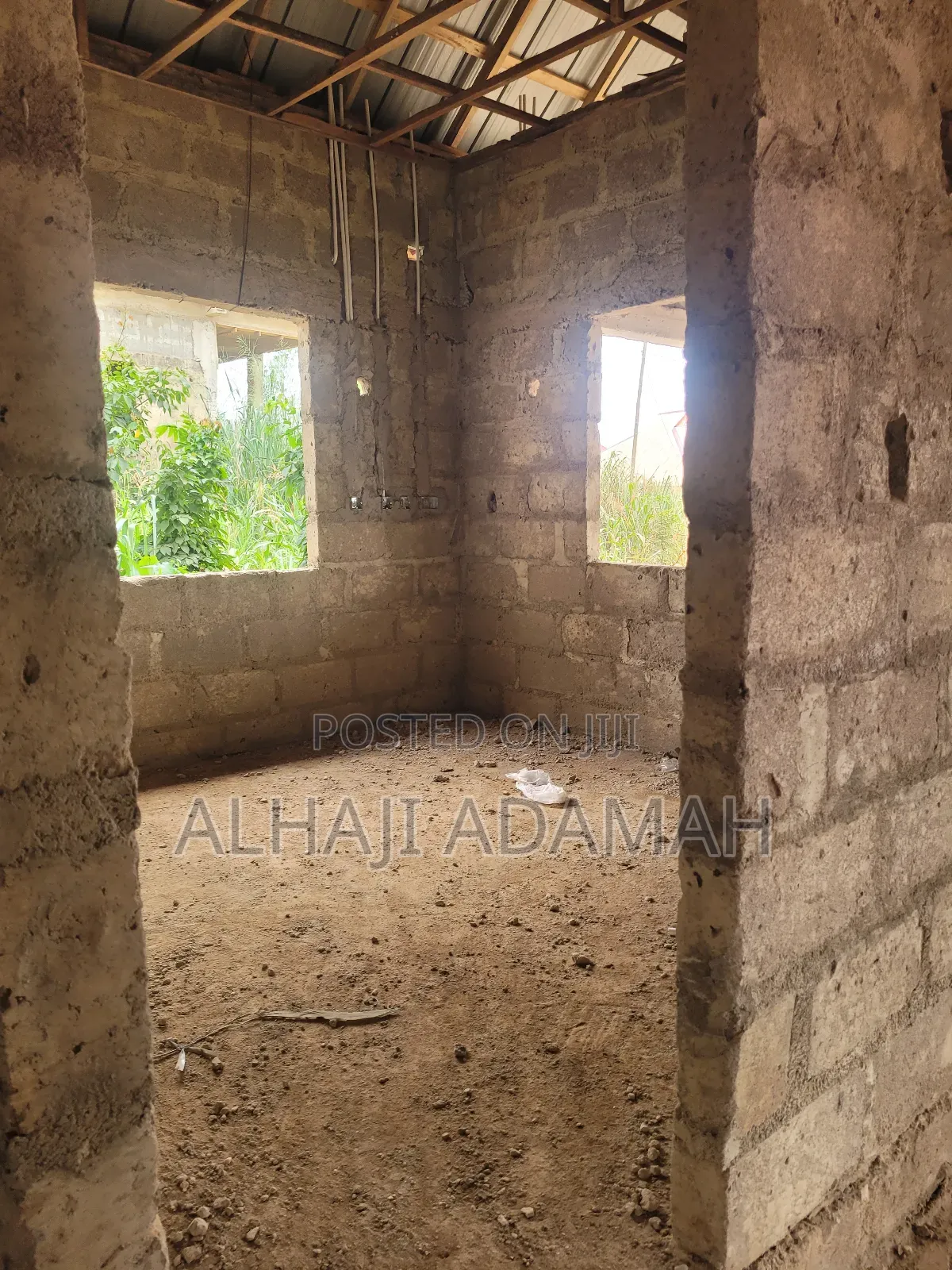 4bdrm Block of Flats in Diamond City Estate, Atwima Kwanwoma for sale