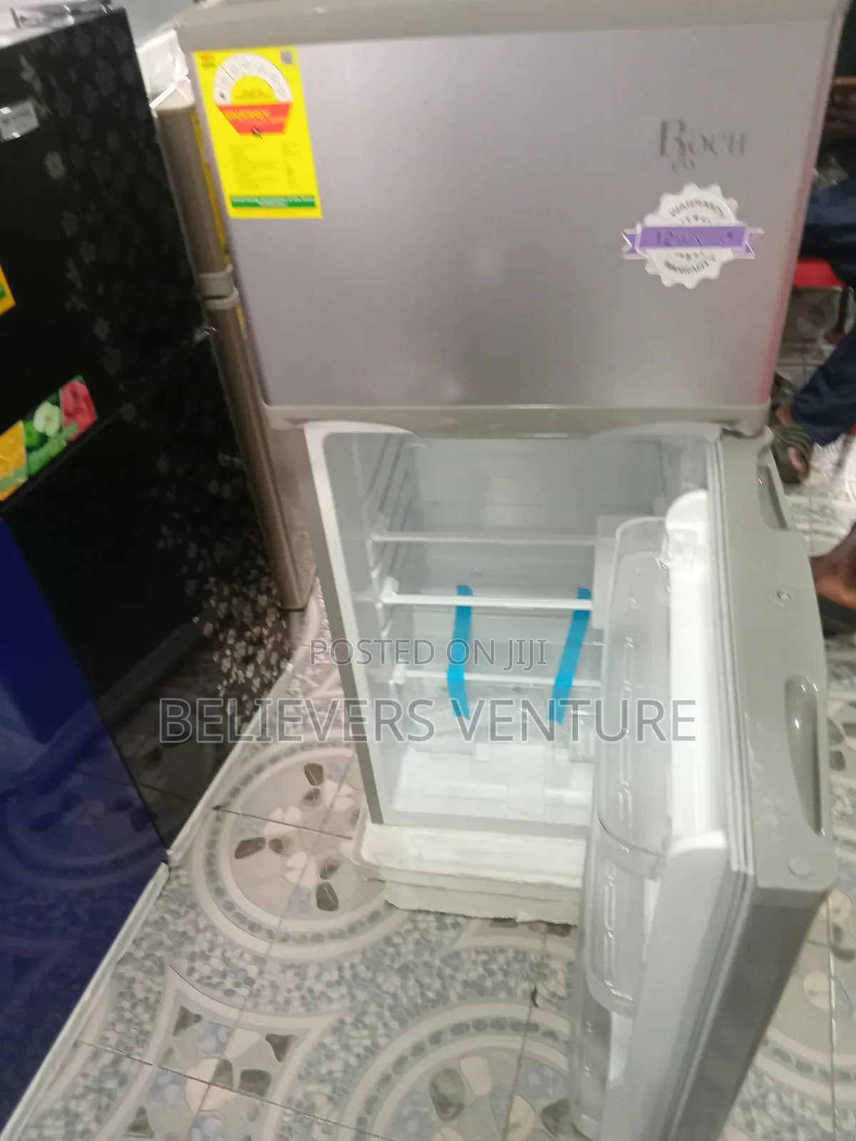 Roch Double Door Fridge Energy Saving Fridge 117l 117l