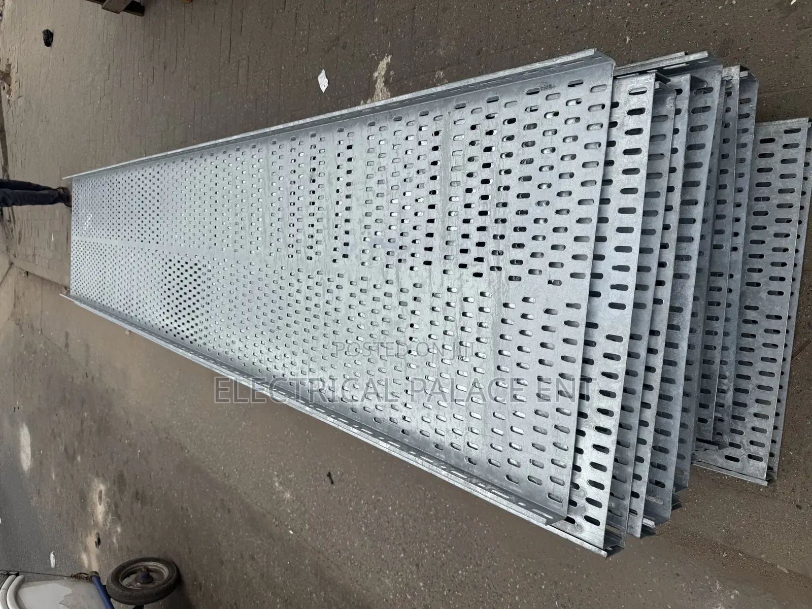 Cable Tray 50* 600 Galvanized
