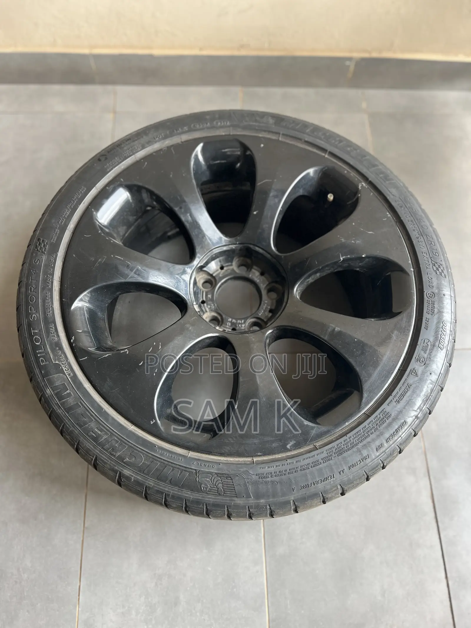 Rim 19 Inch