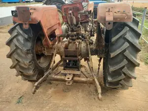 Massey Ferguson 165