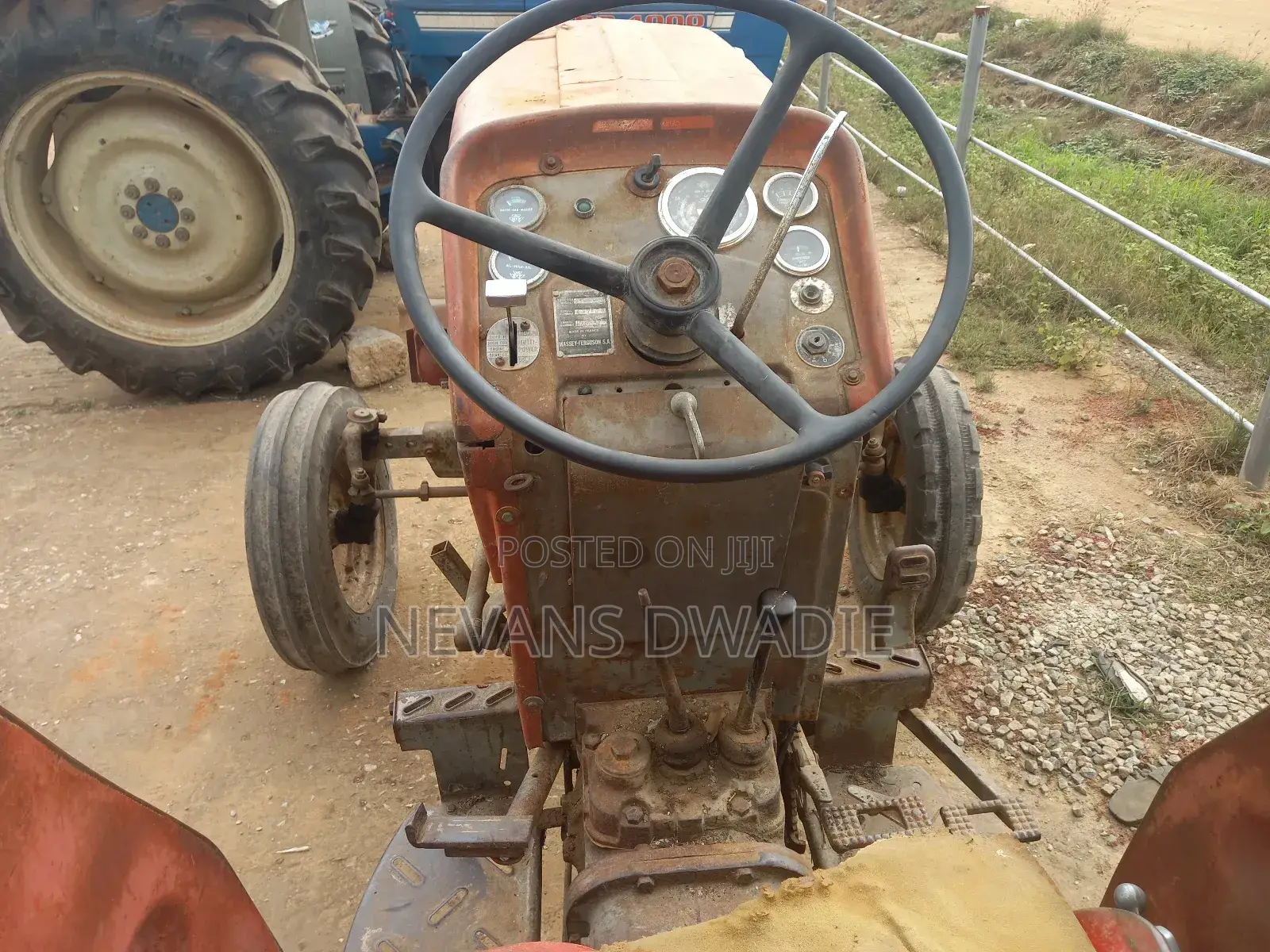 Massey Ferguson 165