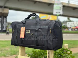 Easy Carry on Duffel Packing Bag With Straps for Shoulder