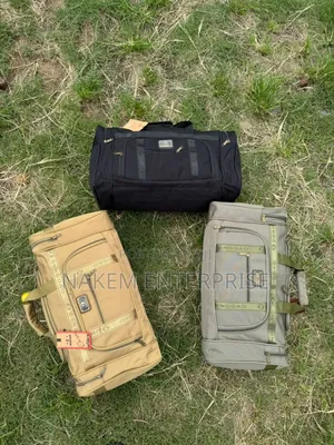 Easy Carry on Duffel Packing Bag With Straps for Shoulder
