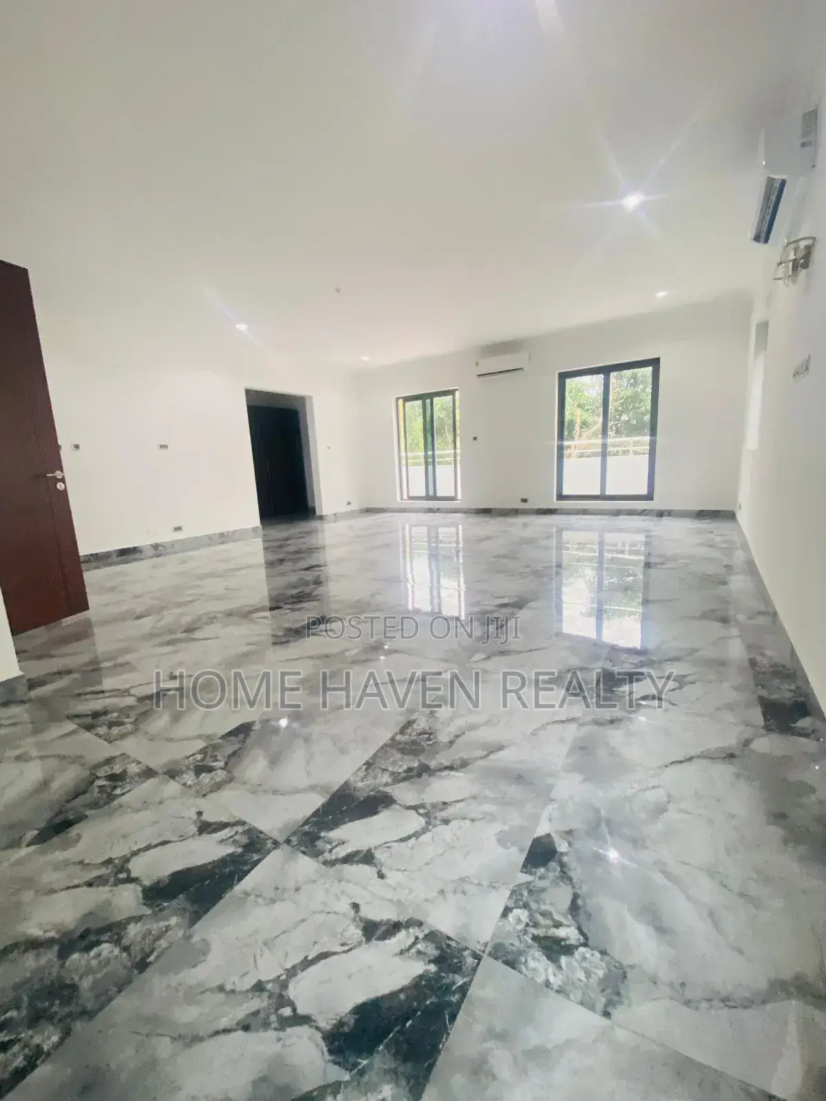 5bdrm House in Lagos Avenue, East Legon for rent