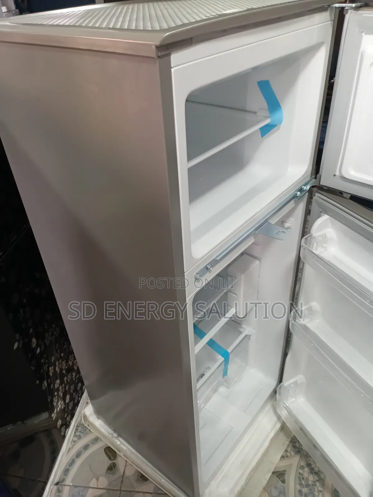 Crucial Roch Fridge Nature Freezer Model 138 Roch Fridge