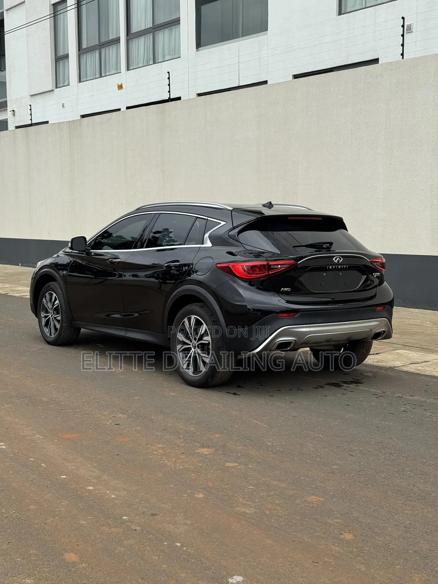 Infiniti QX30 2018 Black