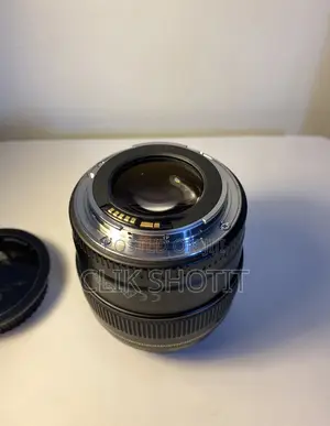 Canon Ef 85mm F/1.8 Usm Portrait Lens For Ef Mount W/Cap