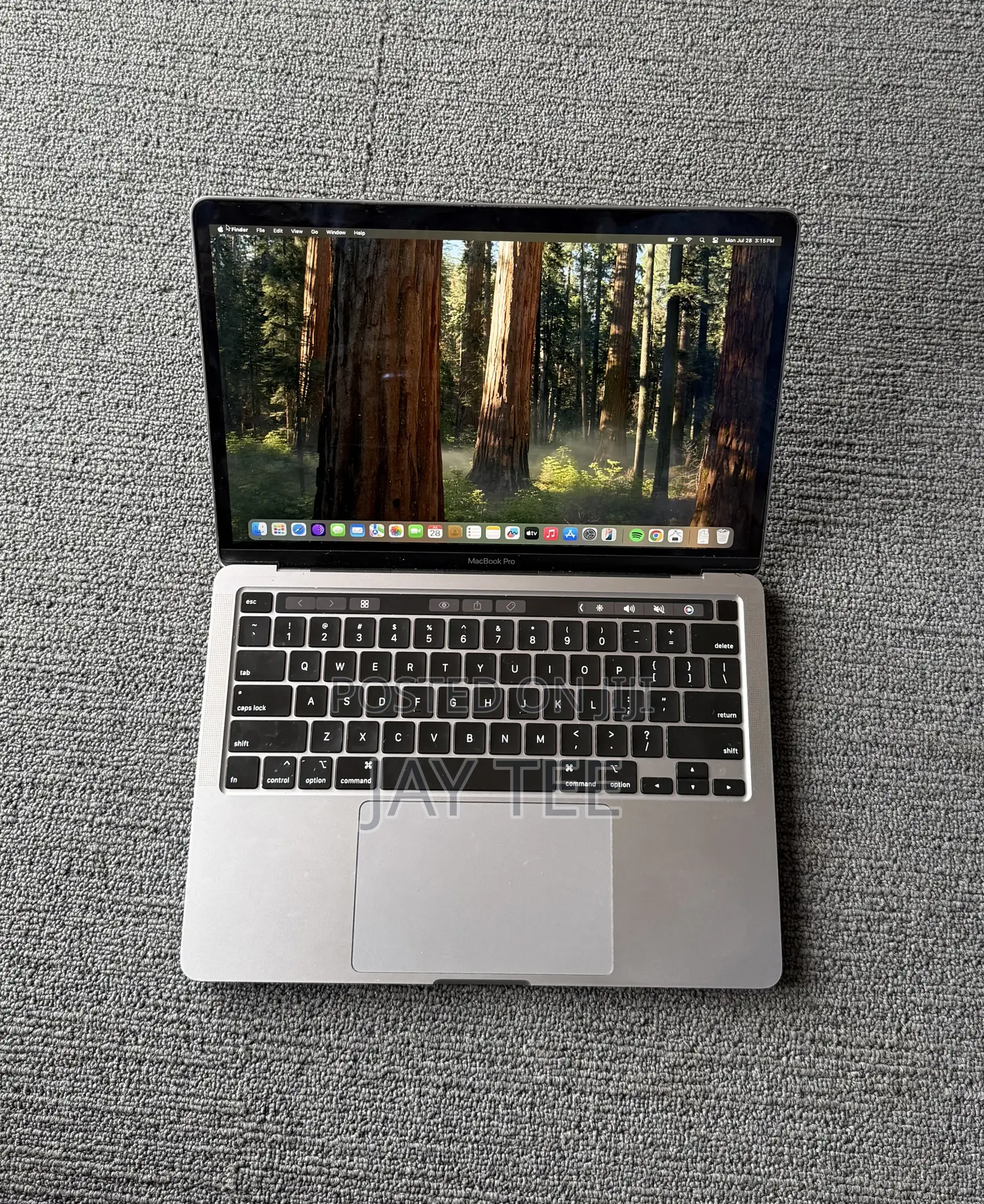 Laptop Apple MacBook Pro 2020 8GB Intel Core I5 SSD 512GB