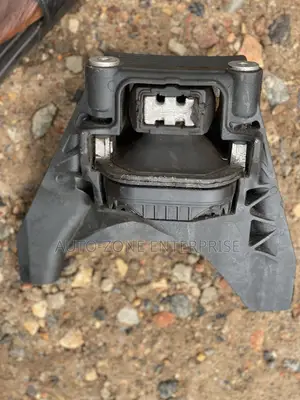 Honda CRV 2024 Engine Seat