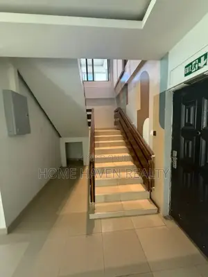 6bdrm House in Airport Residentials for rent