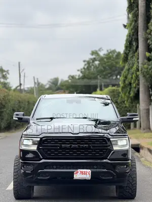 Photo - Dodge RAM 1500 5.7 Petrol RWD 2022 Black