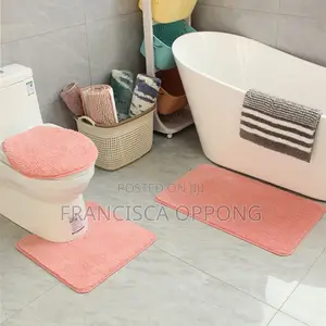 Ultra Soft ,Anti Slip Bathroom Rug(Available in Diff Color)
