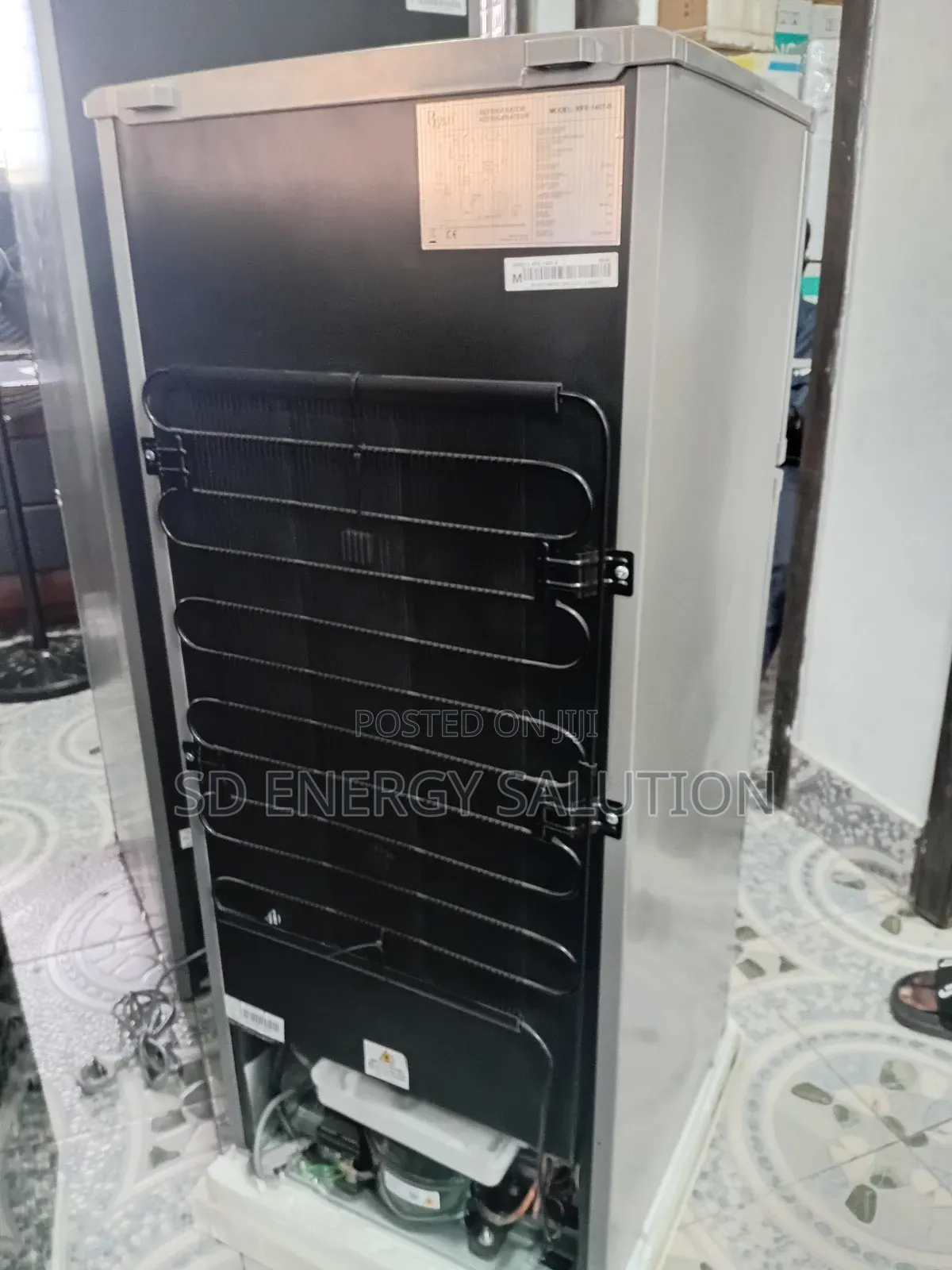 Gracious Roch Model 138 Fridge Freezer 117 Litres