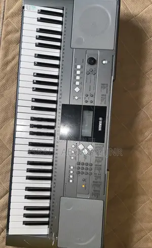 Yamaha Ypt 330