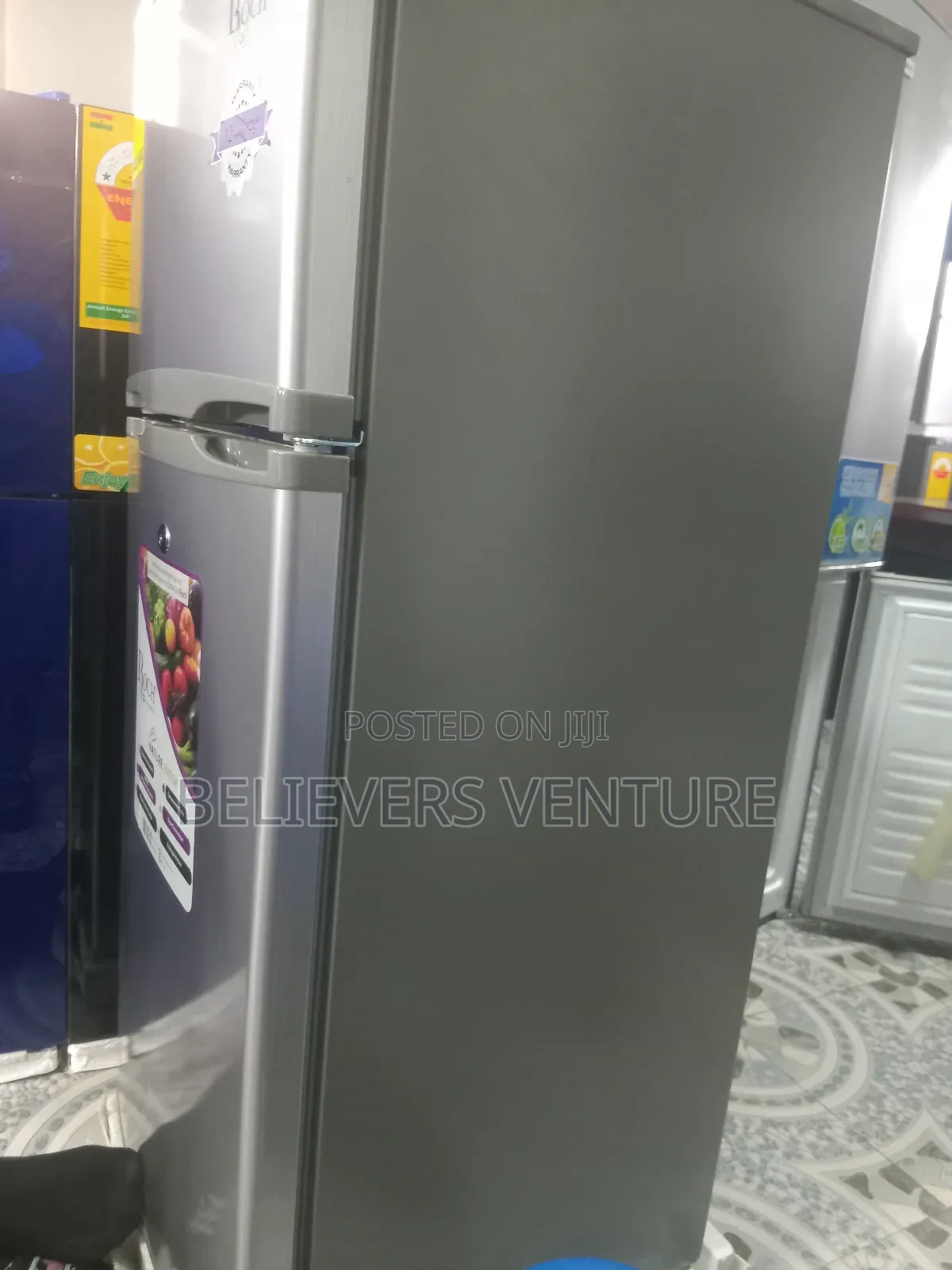 Roch Strong Compressor 117l Top Freezer Fridge Fridge