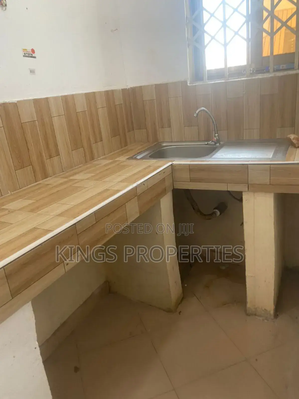 1bdrm Apartment in Think Ahead, West Hills Mall Area for rent