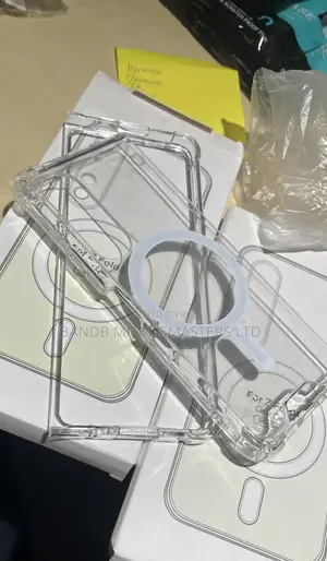 iPhone and Samsung Clear Case Magnetic