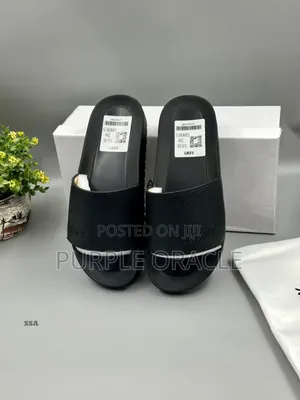 Black Army Branded Slides.