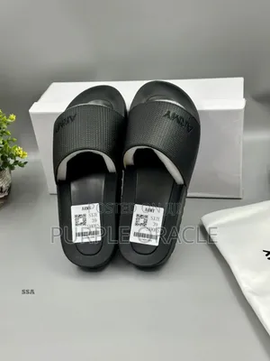 Black Army Branded Slides.