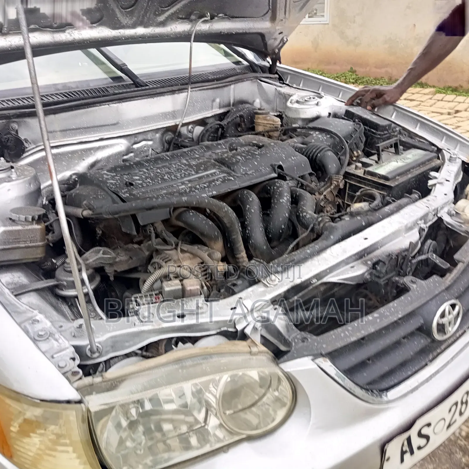 Toyota Corolla 1999 Silver