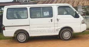 Mazda Bongo 2000 White