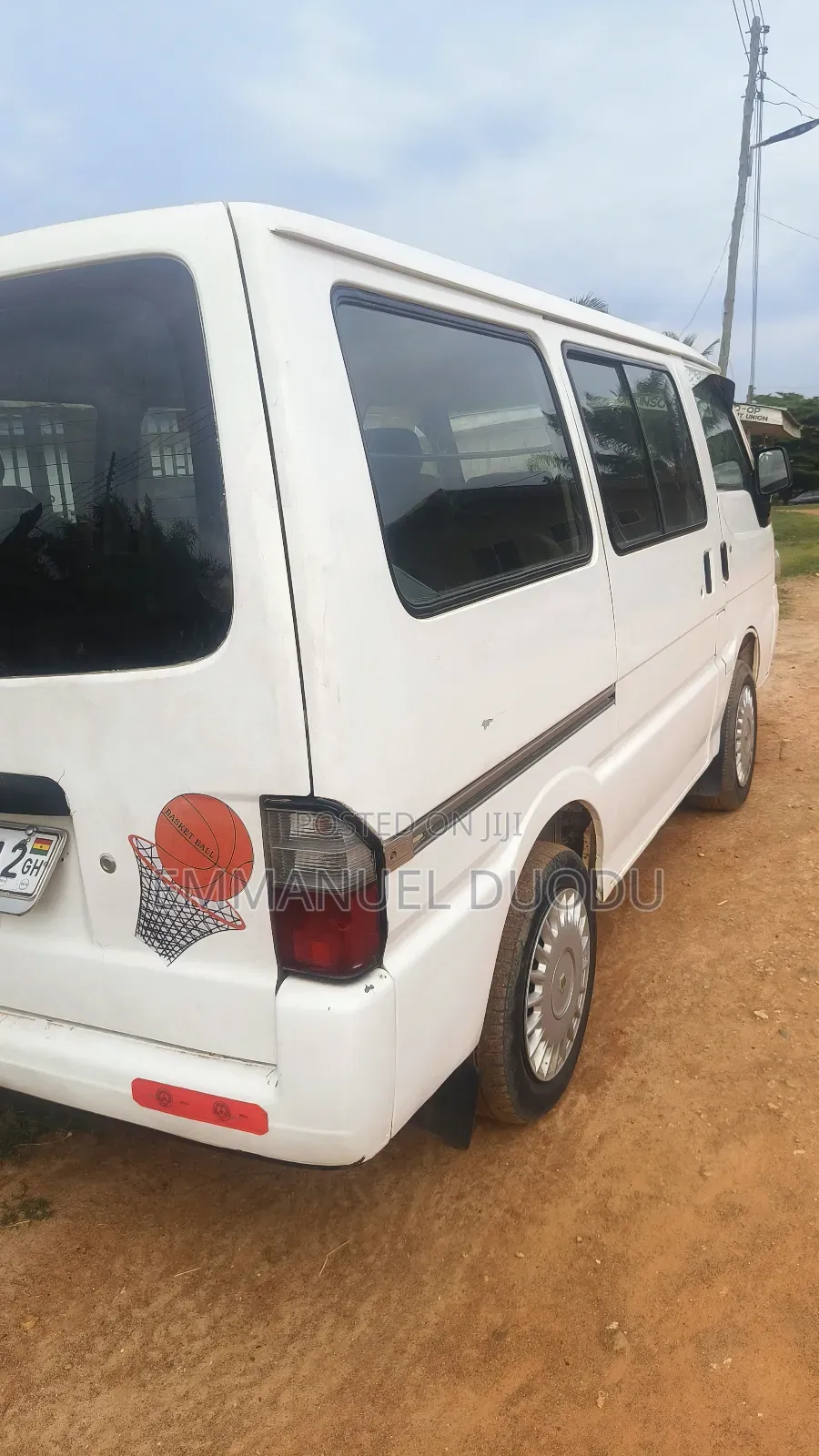 Mazda Bongo 2000 White